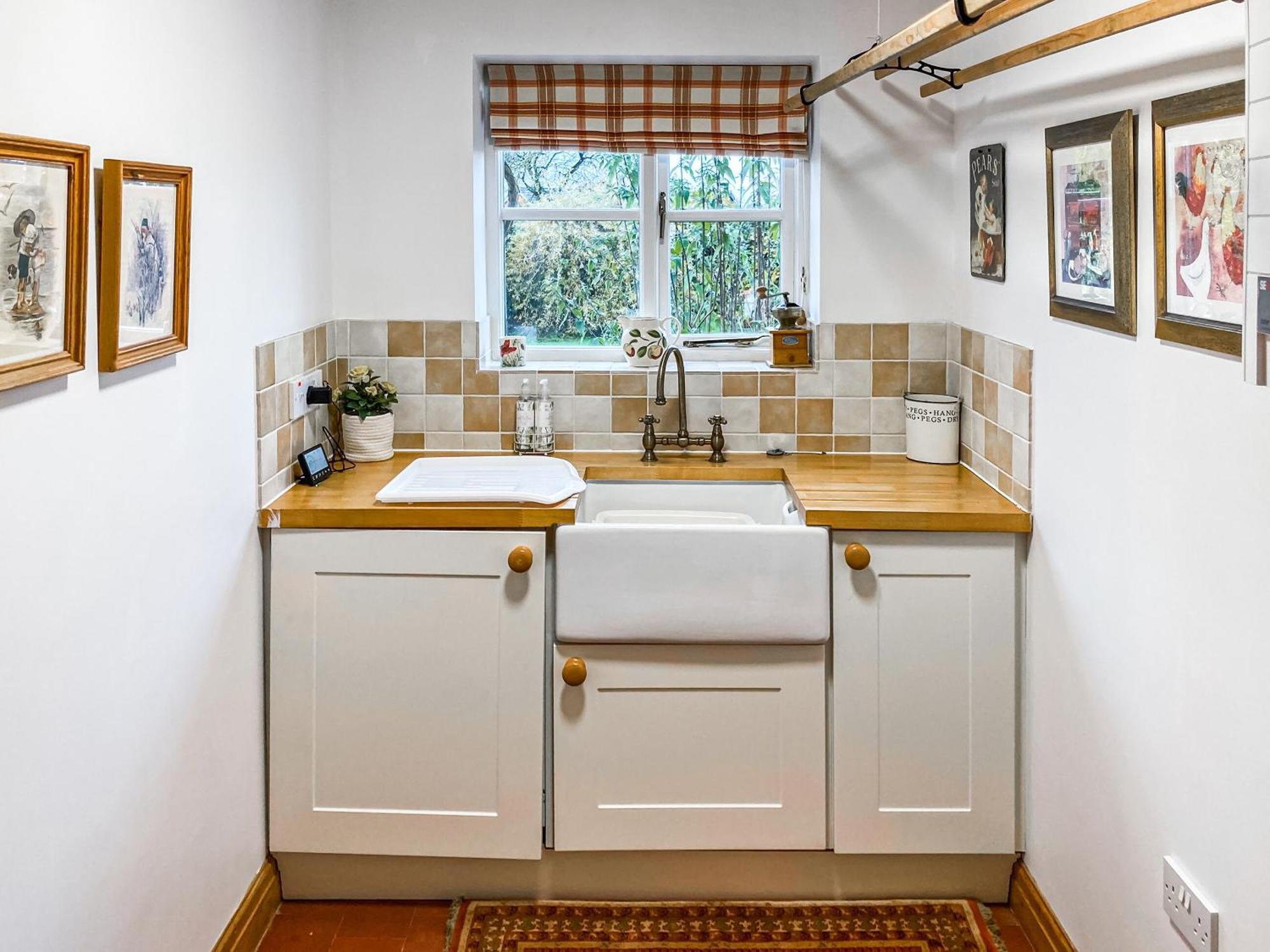 Woodhouse Cottage Hawarden Экстерьер фото