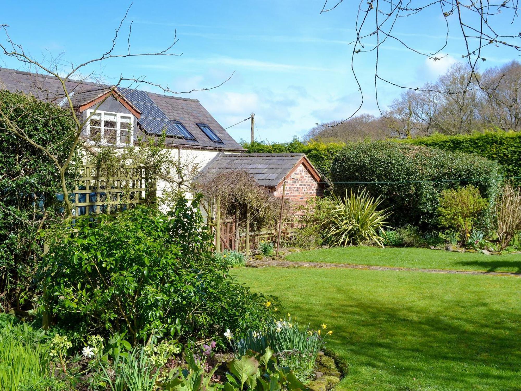 Woodhouse Cottage Hawarden Экстерьер фото